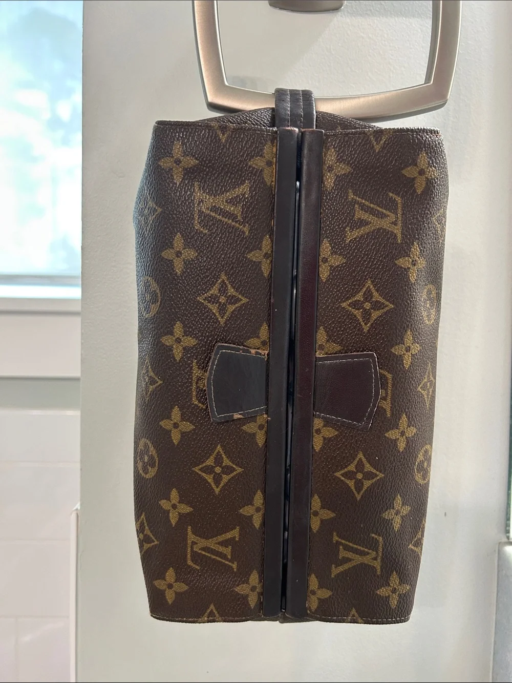 Louis Vuitton Dopp Kit Toiletry Bag Monogram Authentic Vintage
